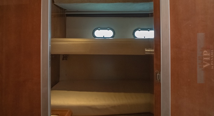 48' Azimut