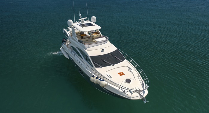 58 Azimut Yacht Rental