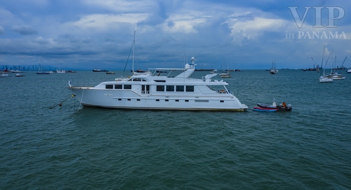 100' Broward Mega Yacht