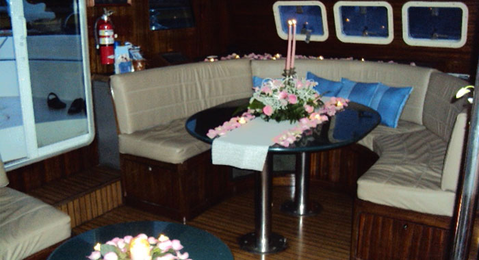 Catamaran Yacht Rental
