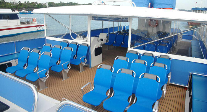 boat rentals for large groups